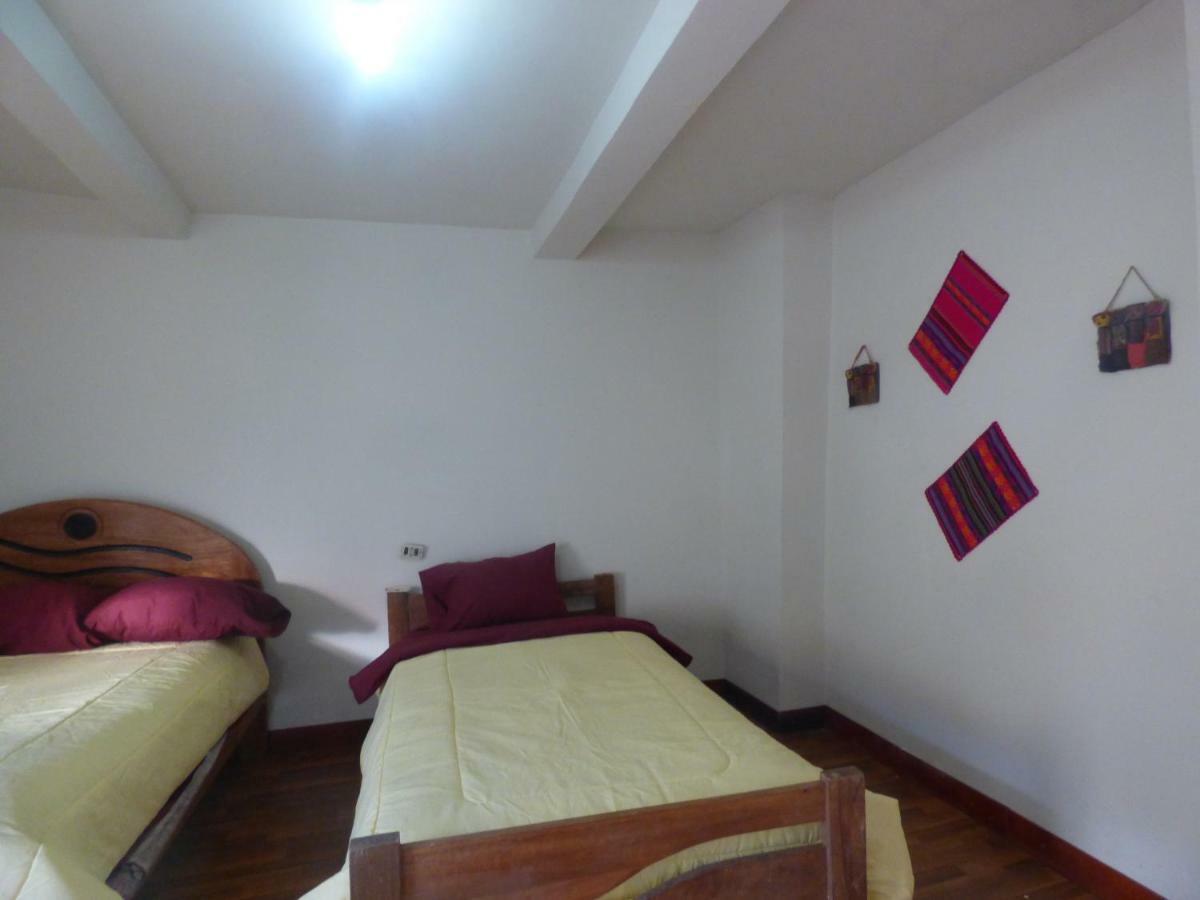 The Grasshopper Hostels Av Alta Cusco Exterior foto
