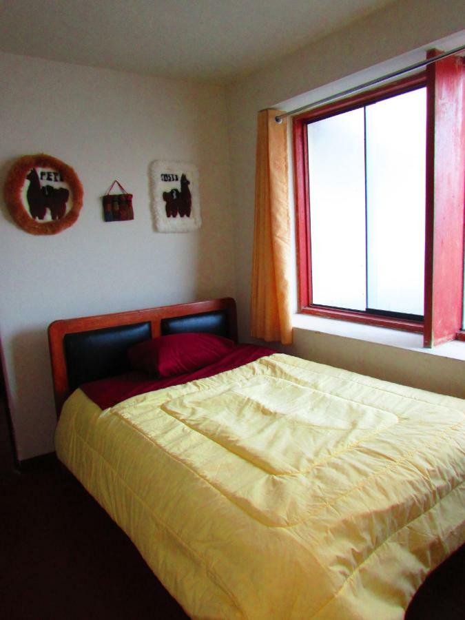 The Grasshopper Hostels Av Alta Cusco Exterior foto